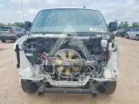2021 Chevrolet Express фото