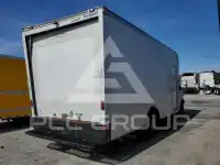2021 Chevrolet Express фото