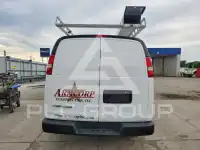 2021 Chevrolet Express фото