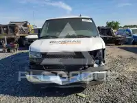 2021 Chevrolet Express фото