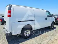 2021 Chevrolet Express фото