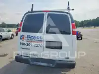 2021 Chevrolet Express фото