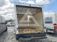 2021 Chevrolet Express фото