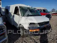2021 Chevrolet Express фото