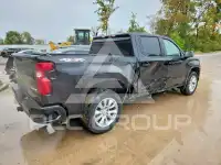 2021 Chevrolet Silverado photo