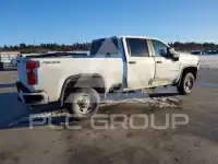 2021 Chevrolet Silverado photo