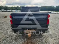 2021 Chevrolet Silverado photo