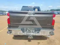 2021 Chevrolet Silverado photo