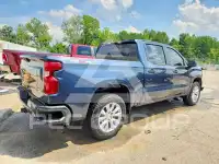 2021 Chevrolet Silverado photo