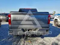 2021 Chevrolet Silverado photo