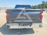 2021 Chevrolet Silverado photo