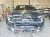 2021 Chevrolet Silverado photo