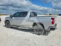 2021 Chevrolet Silverado photo