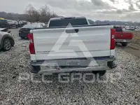 2021 Chevrolet Silverado photo