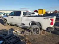 2021 Chevrolet Silverado photo