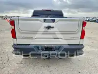 2021 Chevrolet Silverado photo