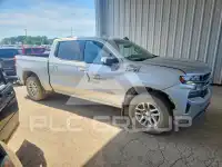 2021 Chevrolet Silverado photo