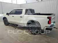 2021 Chevrolet Silverado photo
