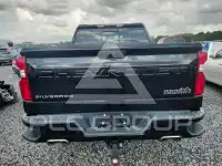 2021 Chevrolet Silverado photo