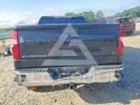 2021 Chevrolet Silverado photo