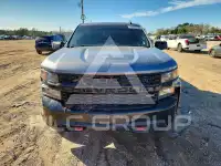 2021 Chevrolet Silverado photo