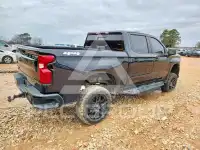 2021 Chevrolet Silverado photo