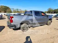 2021 Chevrolet Silverado photo