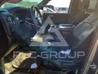 2021 Chevrolet Silverado photo