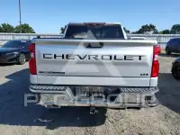 2021 Chevrolet Silverado photo