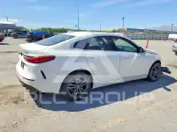 2021 BMW 228 фото