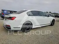 2021 BMW 740 фото