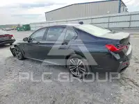 2021 BMW 750 photo