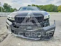 2021 BMW 750 photo