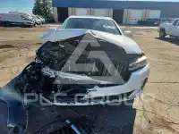 2021 BMW 750 фото