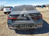 2021 BMW 750 фото