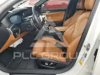 2021 BMW 530 фото