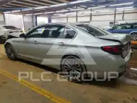 2021 BMW 530 фото