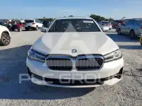 2021 BMW 530 фото