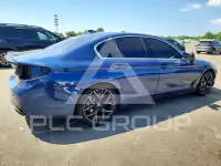 2021 BMW 530 photo
