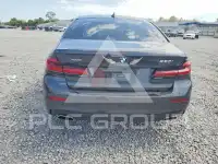 2021 BMW 530 фото
