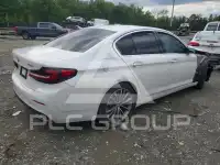 2021 BMW 530 фото