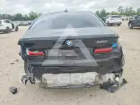 2021 BMW 530 photo
