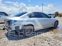 2021 BMW 530 фото