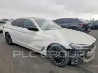 2021 BMW 530 photo