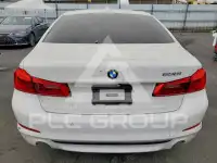 2021 BMW 530 photo