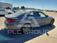2021 BMW 530 фото