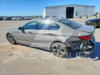 2021 BMW 530 фото