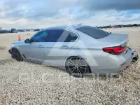 2021 BMW 530 photo