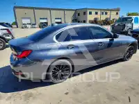 2021 BMW 330 фото