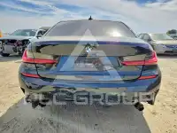 2021 BMW 330 фото